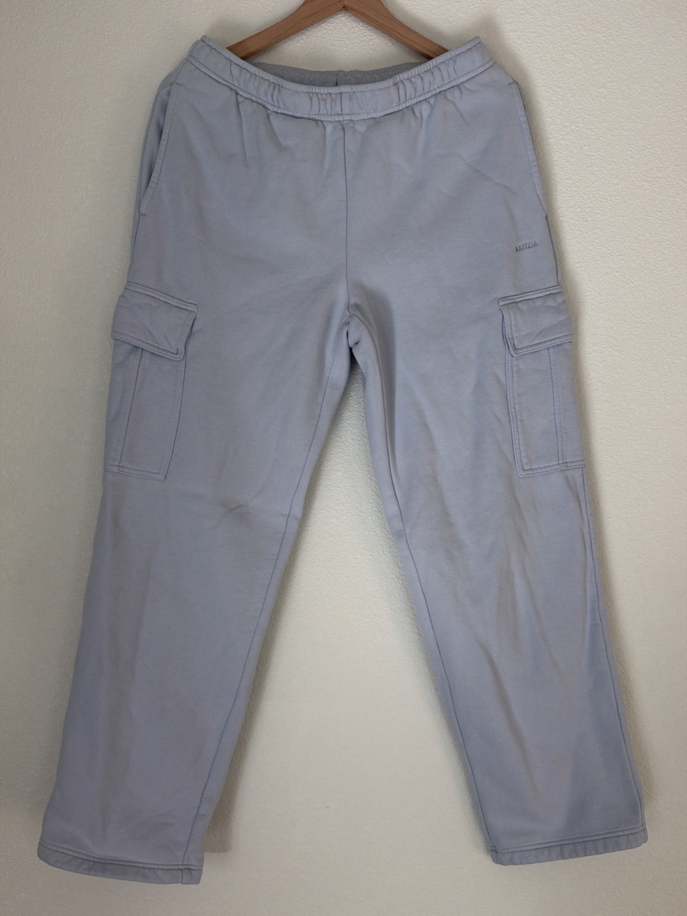 Aritzia TNA Sweatfleece Cozy Mega Cargo Sweatpants, Cruise Blue, Size M